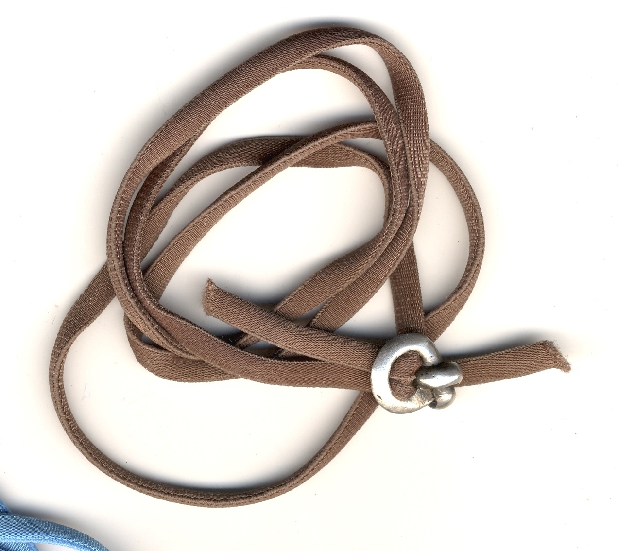 betterplace-knoten-braun2008-1